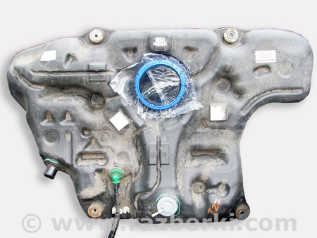 ФОТО Бак топливный пластик для Toyota Avensis T270 (10.2008-12.2012) Київ
