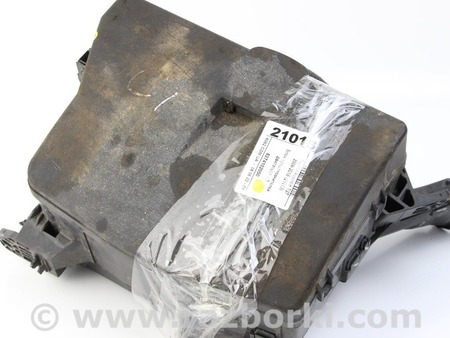 ФОТО Блок предохранителей двигателя для Toyota Avensis T270 (10.2008-12.2012) Київ