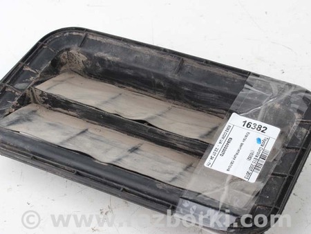 ФОТО Клапан вентиляции салона для Toyota Corolla E140/E150 (11.2006-08.2013) Київ