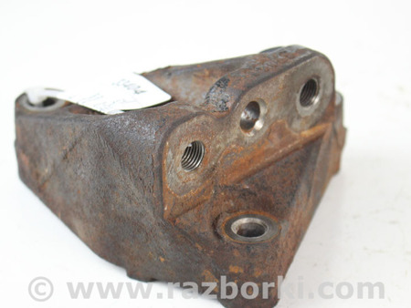 ФОТО Кронштейн подушки двигателя правый для Toyota Corolla E140/E150 (11.2006-08.2013) Київ