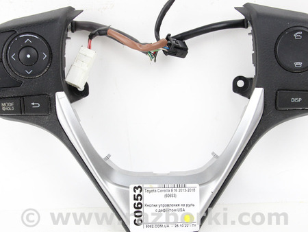 ФОТО Кнопки управления на руль для Toyota Corolla E16/E17 (2012-2018) Київ