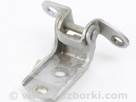 ФОТО Петля двери задней левой низ для Toyota Corolla E16/E17 (2012-2018) Київ