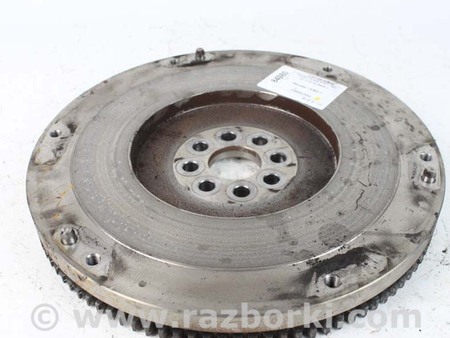 ФОТО Маховик для Toyota Corolla E16/E17 (2012-2018) Київ