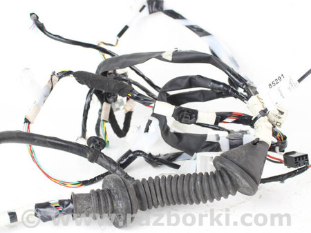 ФОТО Проводка двери передней для Toyota Corolla E16/E17 (2012-2018) Київ