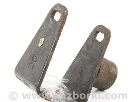 ФОТО Детали моторной группы для Toyota Corolla Verso (04.2004-03.2009) Київ