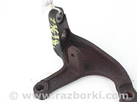 ФОТО Детали моторной группы для Toyota Corolla Verso (04.2004-03.2009) Київ
