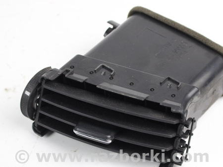 ФОТО Детали салона для Toyota Corolla Verso (04.2004-03.2009) Київ