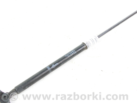 ФОТО Амортизатор крышки багажника правый для Toyota Prius III XW30 (09-15) Київ