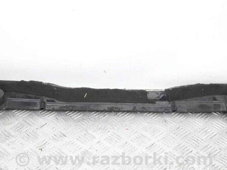 ФОТО Крепление радиатора для Toyota Prius III XW30 (09-15) Київ