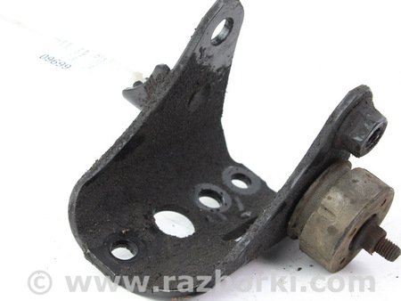 ФОТО Кронштейн подушки двигателя задний для Toyota Prius III XW30 (09-15) Київ