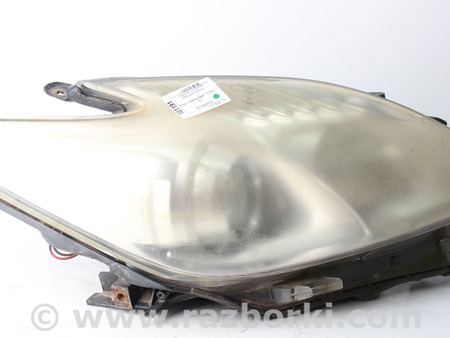 ФОТО Фара правая дефект для Toyota Prius III XW30 (09-15) Київ