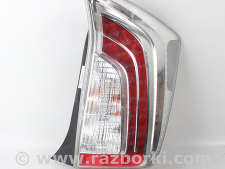ФОТО Фонарь правый для Toyota Prius III XW30 (09-15) Київ