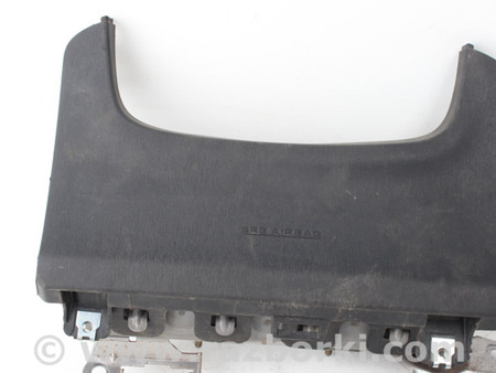 ФОТО Подушка безопасности в ноги для Toyota Prius III XW30 (09-15) Київ