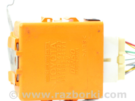 ФОТО Блок управления для Toyota Prius III XW30 (09-15) Київ