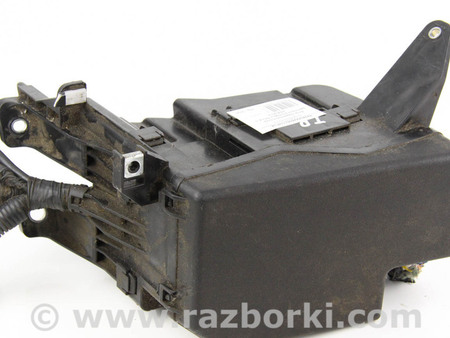 ФОТО Блок предохранителей двигателя для Toyota RAV-4 III CA30W/XA30 (05-16) Київ