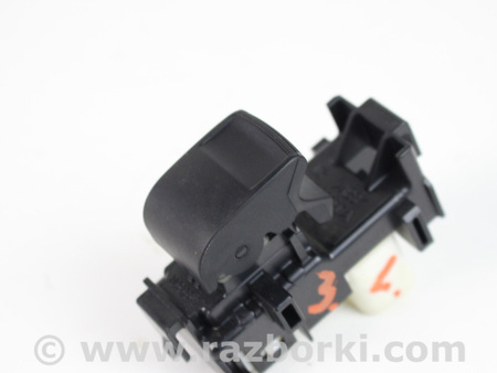 ФОТО Зеркала / Стекла / Очистка стекол для Toyota RAV-4 IV (XA40) (12-18) Київ