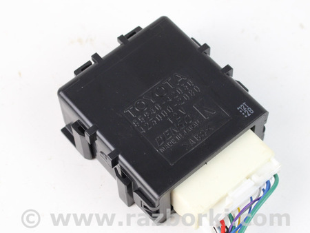 ФОТО Электрооборудование для Toyota RAV-4 IV (XA40) (12-18) Київ
