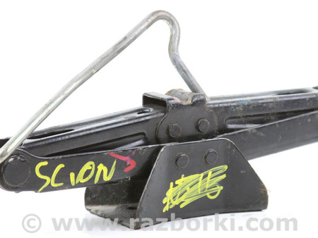 ФОТО Домкрат для Toyota TC (04-10) Київ