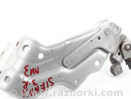 ФОТО Петля двери задней правой низ для Toyota Sienna (03-10) Київ