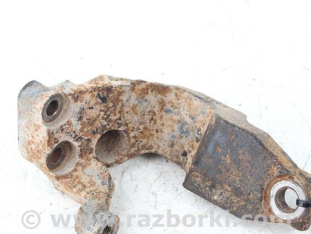 ФОТО Кронштейн подушки двигателя правый нижний для Toyota Sienna (03-10) Київ