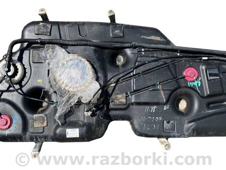 ФОТО Бак топливный пластик для Toyota Sienna (03-10) Київ