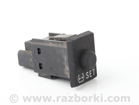 ФОТО Кнопка включения датчиков давления в шинах для Toyota Sienna (03-10) Київ