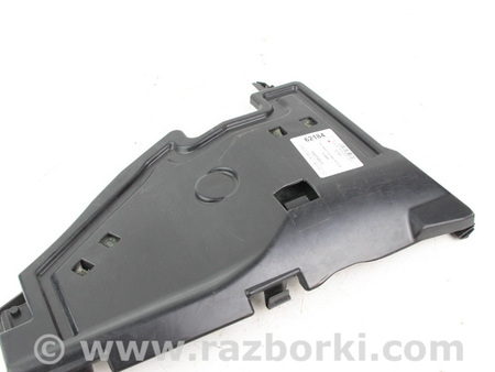 ФОТО Накладка торпедо под бардачок для Toyota Yaris (05-11) Київ