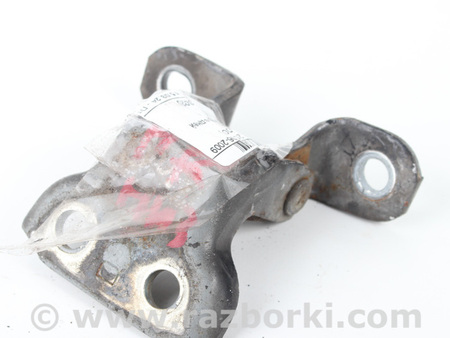 ФОТО Петля двери передней правой низ для Toyota Yaris (05-11) Київ