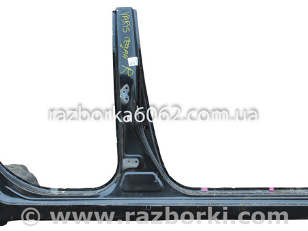 ФОТО Порог правый со стойками (A-B)+сапожок для Toyota Yaris (05-11) Київ