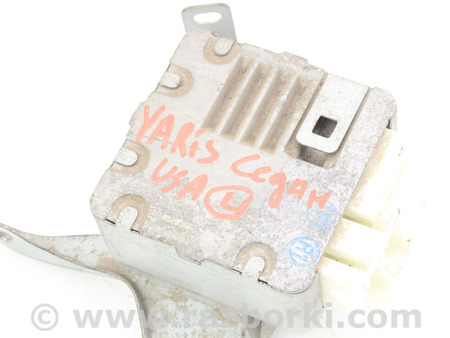 ФОТО Блок управления рулевой колонкой для Toyota Yaris (05-11) Київ