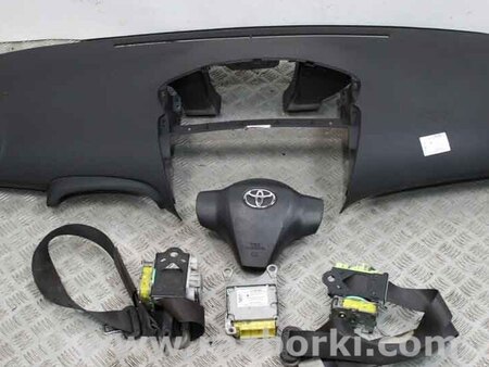 ФОТО Подушки безопасности комплект для Toyota Yaris (05-11) Київ