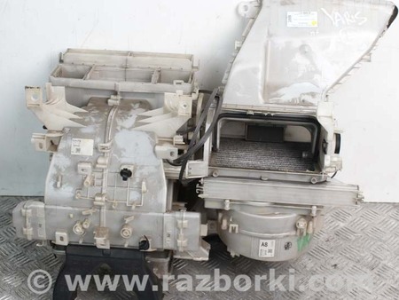 ФОТО Корпус печки салона с конд для Toyota Yaris (05-11) Київ