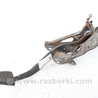 Педаль тормоза Toyota Yaris (05-11)