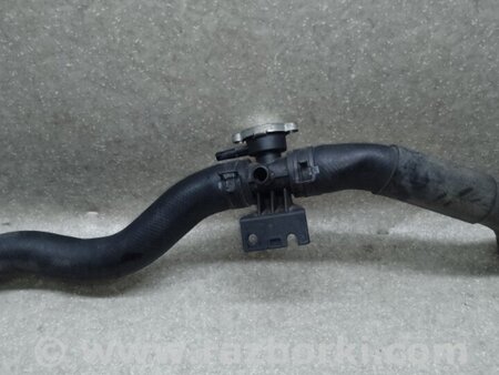 ФОТО Горловина радіатора для Mitsubishi Outlander XL CW (05-12) Київ
