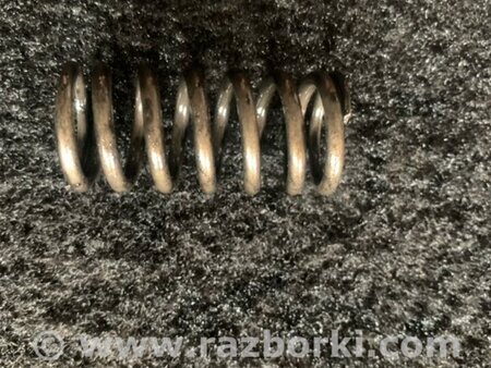 ФОТО Пружина клапана для Jaguar XE X760 (15-24) Київ