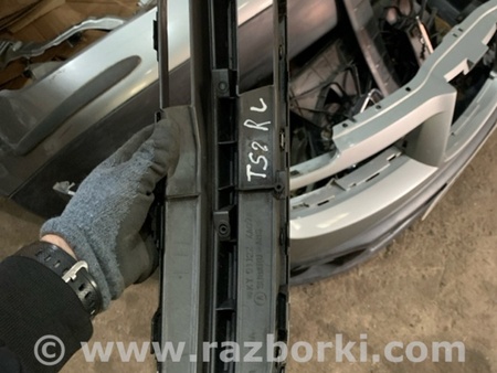 ФОТО Решетка радиатора левая для Subaru Tribeca B9 (05-08) Київ