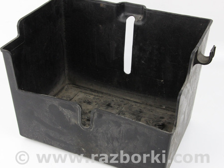ФОТО Полка аккумуляторная для Mitsubishi Pajero Sport II (08-15) Київ