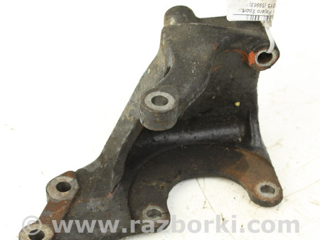 ФОТО Кронштейн насоса ГУР для Mitsubishi Pajero Sport II (08-15) Київ