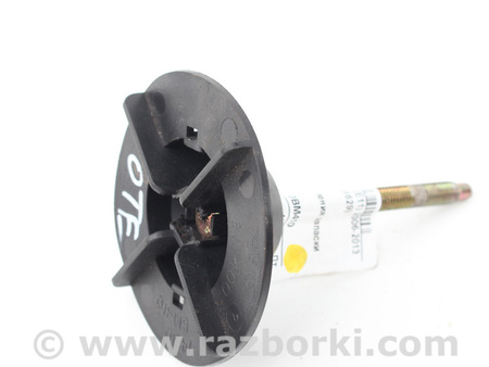 ФОТО Болт крепления запаски для Nissan Note E11 (2006-2013) Київ