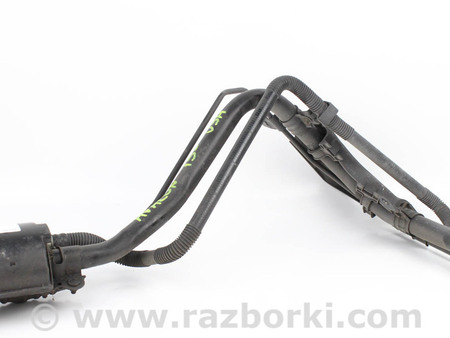 ФОТО Горловина бензобака для Toyota Avalon XX40 (11.2012-01.2018) Київ