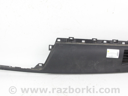 ФОТО Дефлектор торпедо правый для Toyota Corolla E16/E17 (2012-2018) Київ