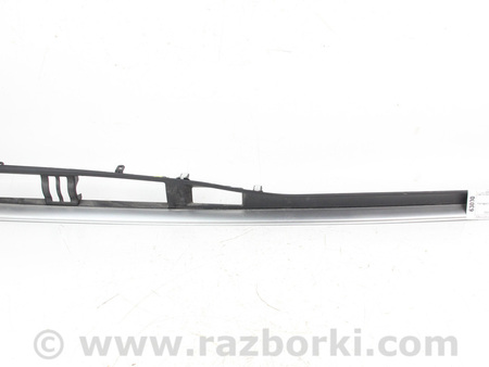ФОТО Накладка торпедо правая для Toyota Corolla E16/E17 (2012-2018) Київ