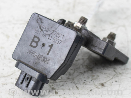 ФОТО Блок предохранителей плюсовой клеммы для Toyota Corolla E16/E17 (2012-2018) Київ