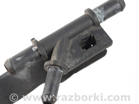 ФОТО Тройник системы охлаждения для Toyota Corolla E140/E150 (11.2006-08.2013) Київ