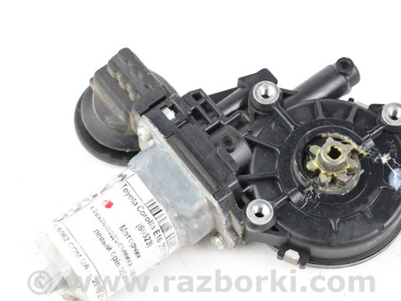 ФОТО Моторчик стеклоподъёмника задний левый для Toyota Corolla E16/E17 (2012-2018) Київ