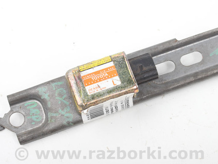 ФОТО Датчик удара боковой передний для Lexus RX350 II XU30 (04-09) Київ