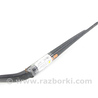 Держатель дворника левый Mazda 3 II BL (08-13)
