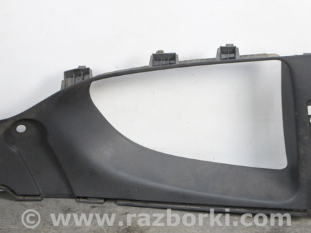 ФОТО Обшивка багажника левая верхняя для Mitsubishi Colt VI Z30 (02-12) Київ