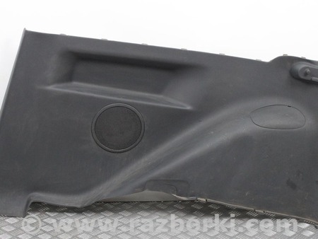 ФОТО Обшивка багажника правая для Mitsubishi Colt VI Z30 (02-12) Київ