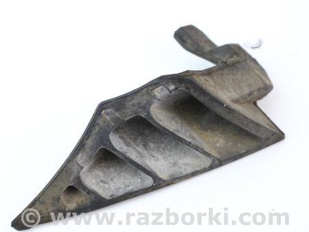 ФОТО Уголок крыла (жабо) для Nissan Almera N16 (00-06) Київ